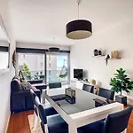 아파트 Alameda By Lovelystay 푼샬