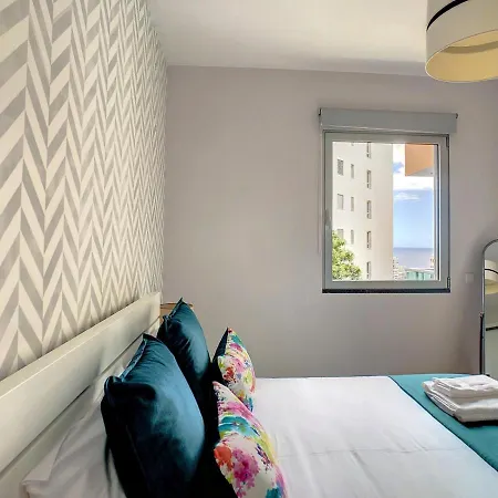 Alameda By Lovelystay *